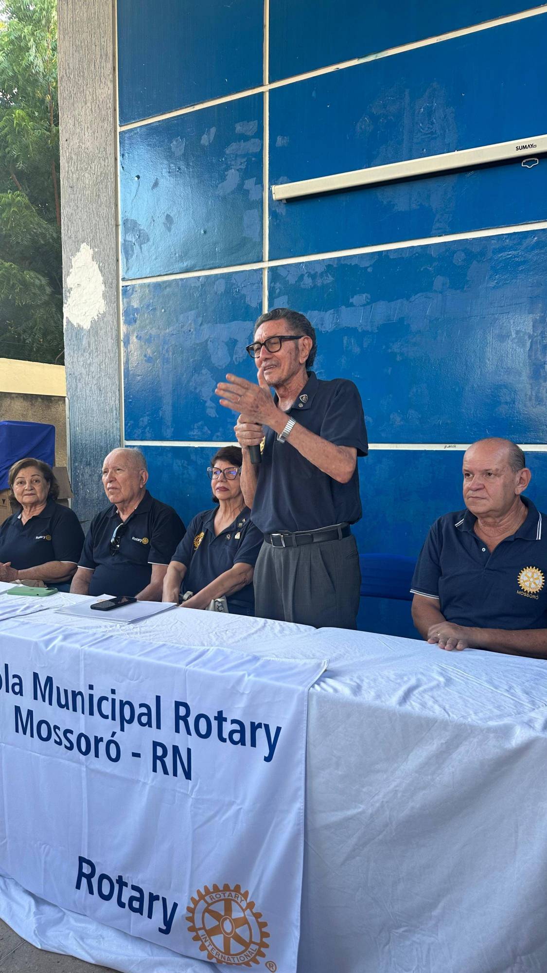 Entrega da fanfarra da Escola Municipal Rotary