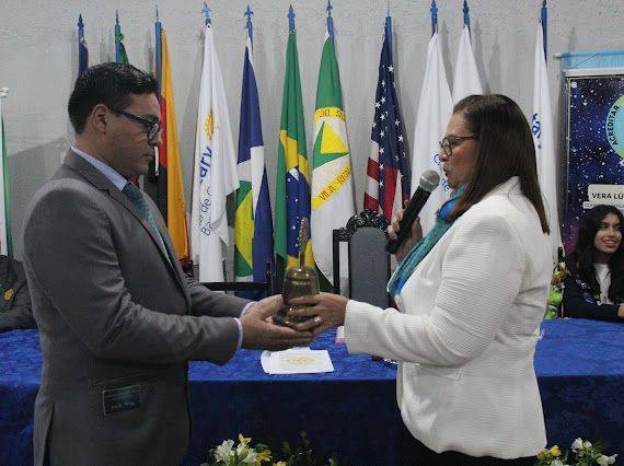 Regina Célia entrega a presidência do Rotary Club de Cuiabá CPA com muitas ações internas e externas em benefício de nossa comunidade.