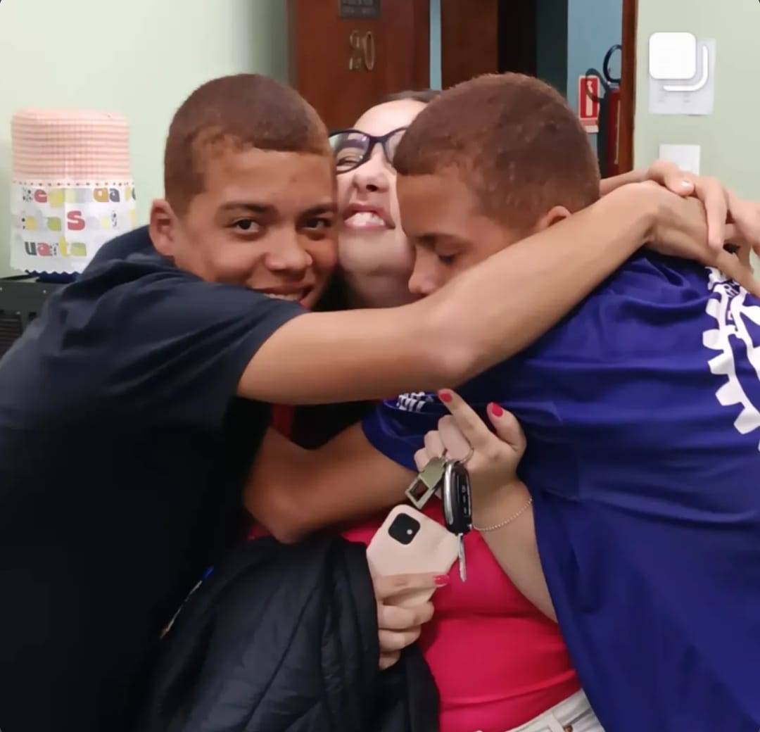 Interact Club de Barretos recebe a visita da Pres. do Rotaract Club de Barretos