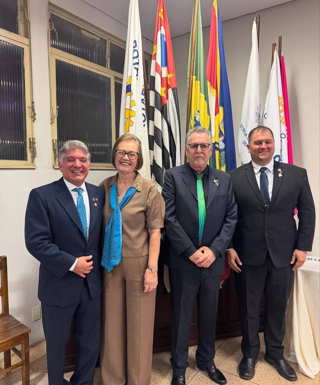 Rotary Club Jahu - Norte e o Rotary Club Jahu - Centro realizam cerimônia conjunta de posse da nova diretoria para o ano Rotário 2025/2026