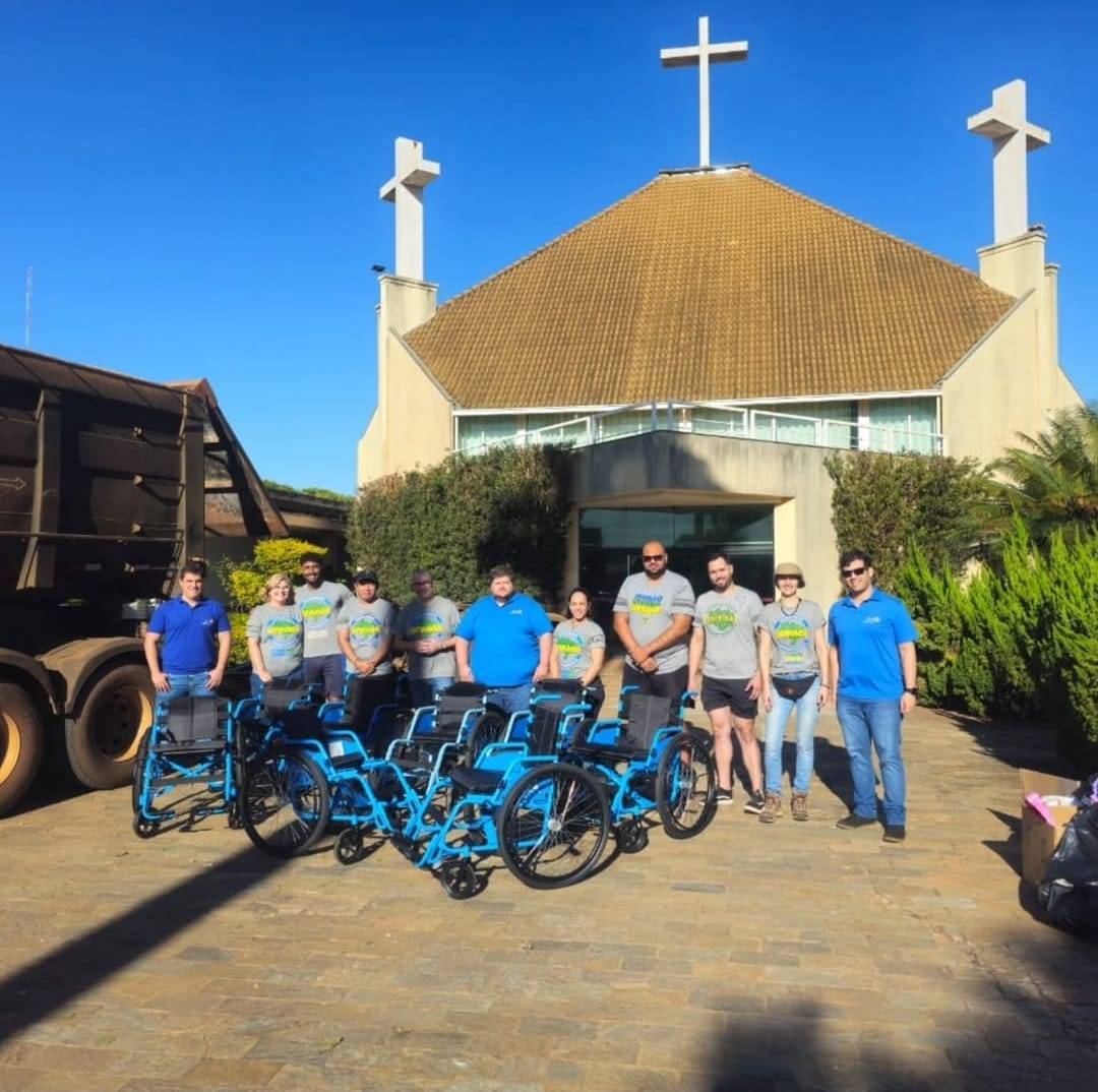 Rotary Club de Jales - Grandes Lagos realiza doação de cadeiras do Programa Mobildiade para todos para a 14ª Missão Univida