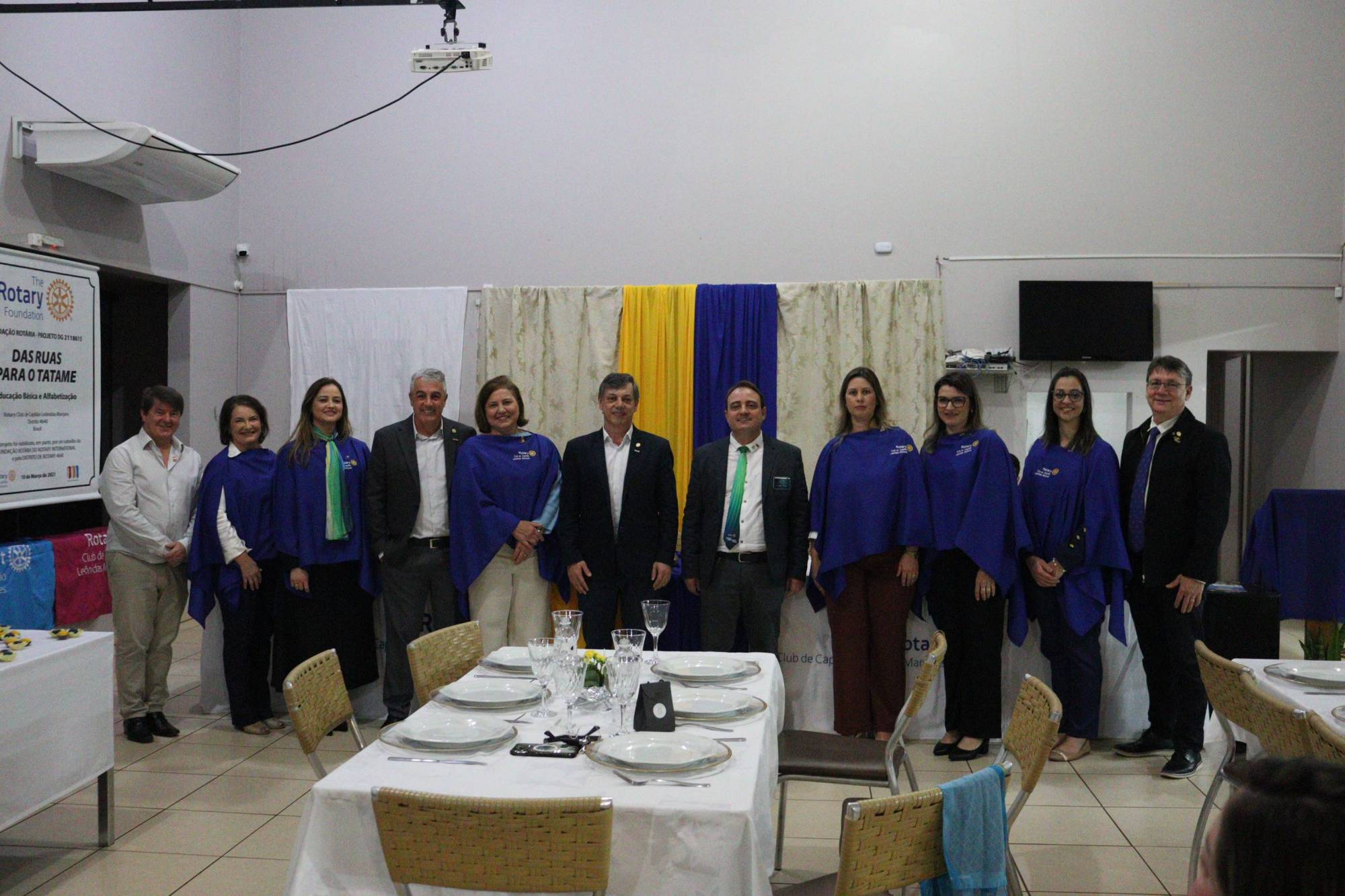 Rotary Club de Capitão Leônidas Marques empossa nova diretoria para a gestão 2025/2026 com Lovatto na presidência