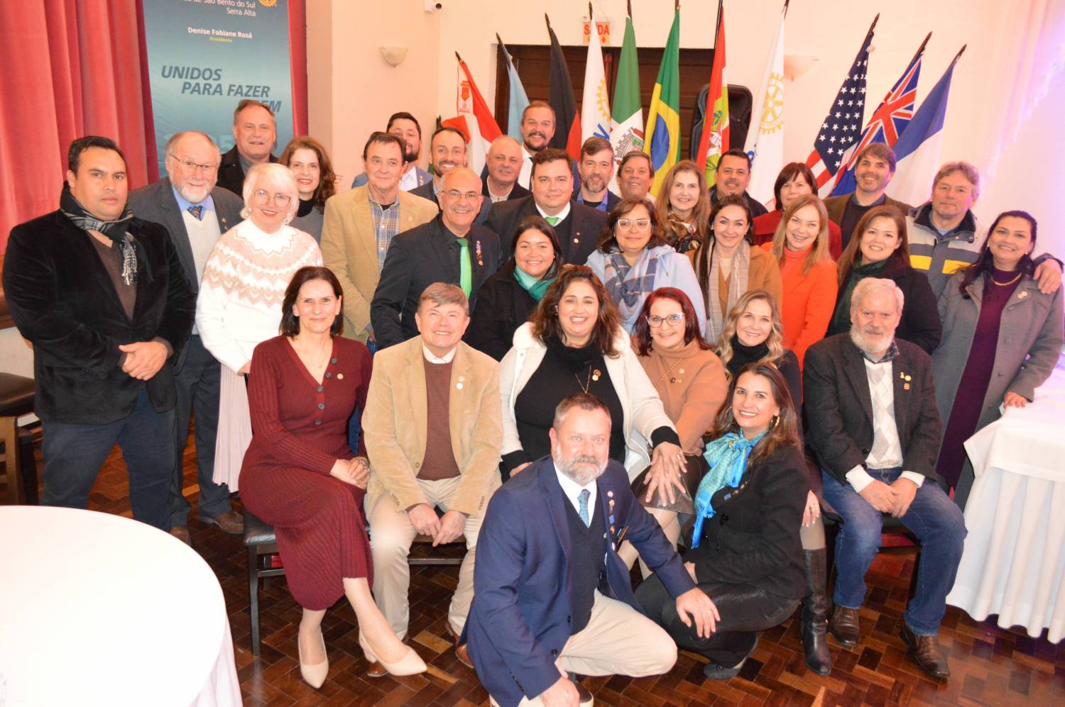 Companheiros presentes na Festiva de Transmissão de Cargos