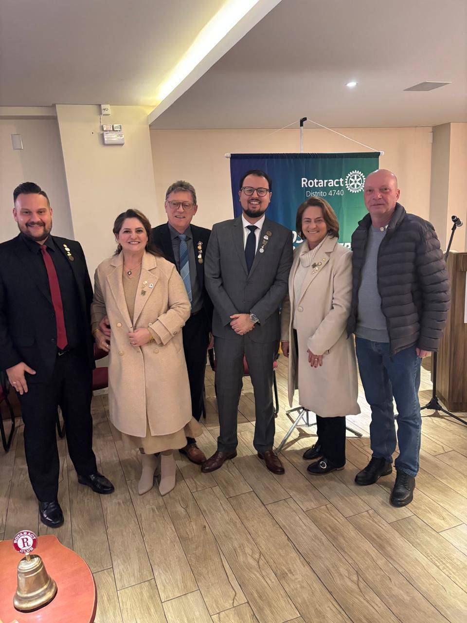 Companheiros João, Sandra, Cledimar, Simone e Volnei com o RDR André Zanete de Souza (gestão 2025-26)