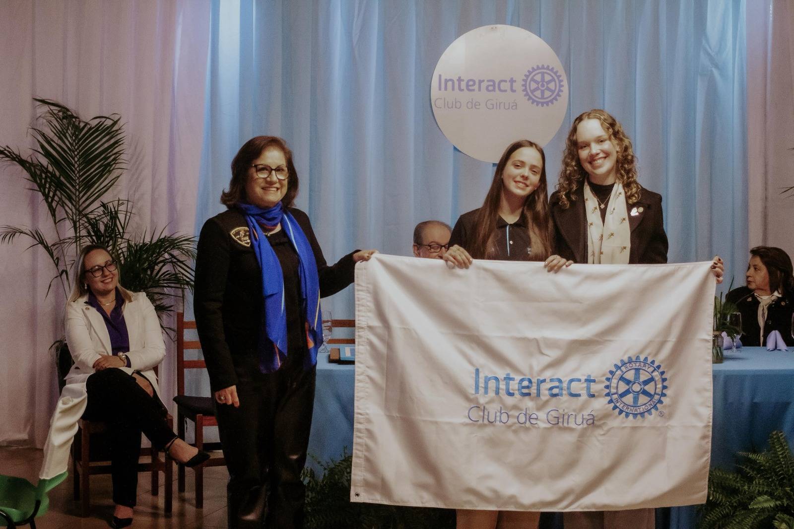 SOLENIDADE DE FUNDAÇÃO DO INTERACT CLUB DE GIRUÁ
