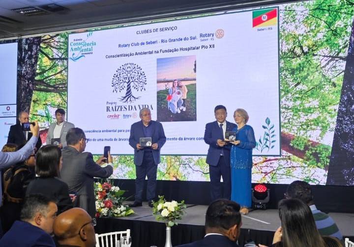 ROTARY CLUB DE SEBERI RECEBE PRÊMIO CONSCIÊNCIA AMBIENTAL IMMENSITÁ 2025
