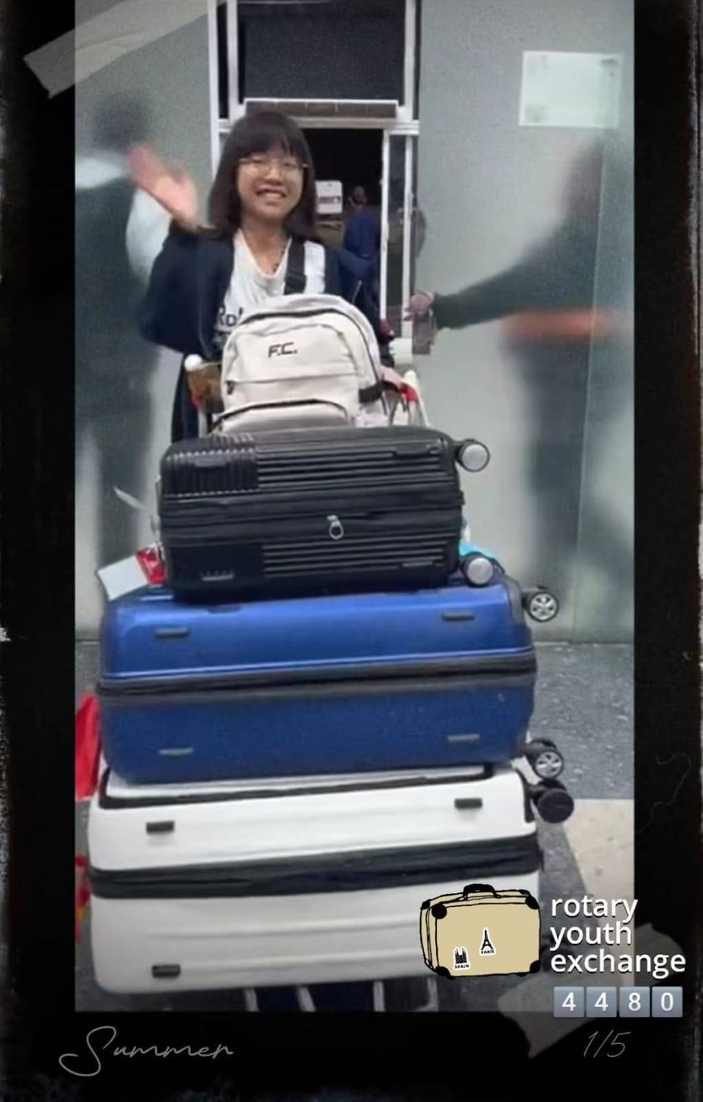 Rotary Club de Olímpia recepciona intercambista taiwanesa Wanessa