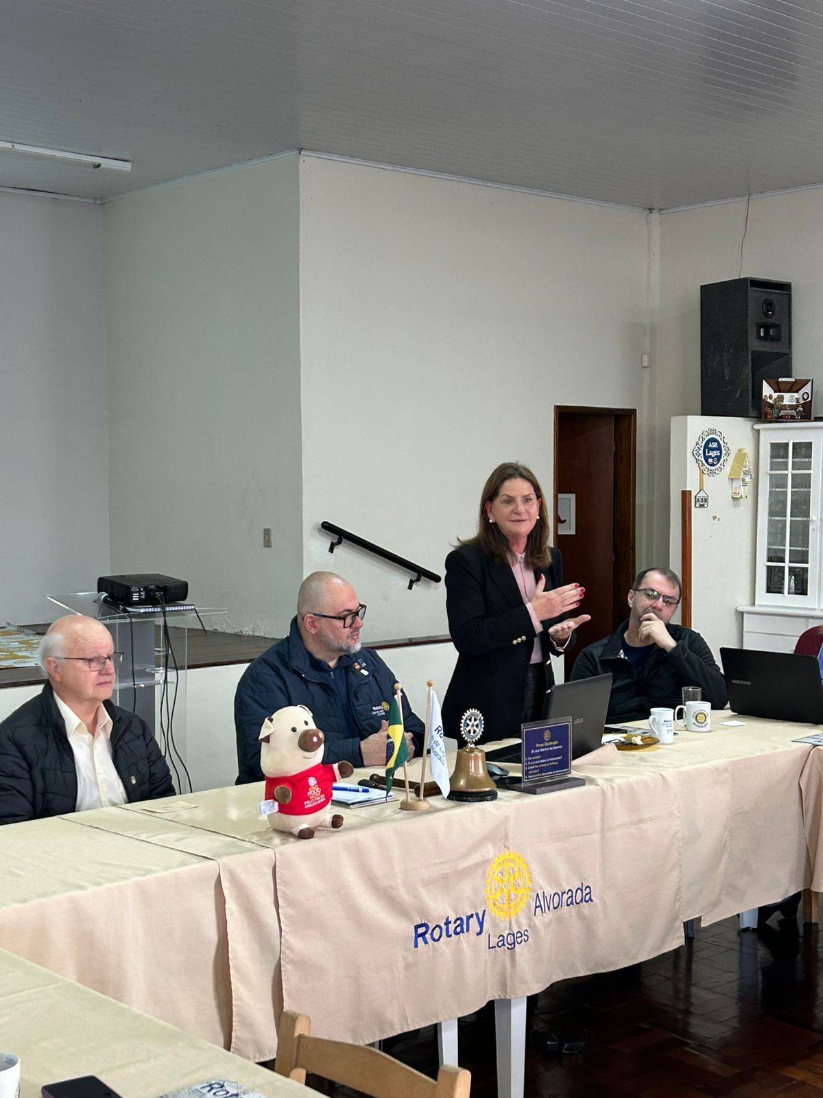 Prefeita de Lages na reunião do Rotary Lages Alvorada