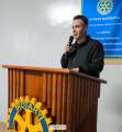 Presidente da APAE de Cambira, Anderson Toledo, na reunião do dia 3 de junho no Rotary Club de Apucarana