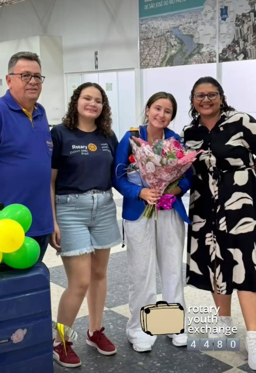 Chegada da intercambista Lizon, da França 