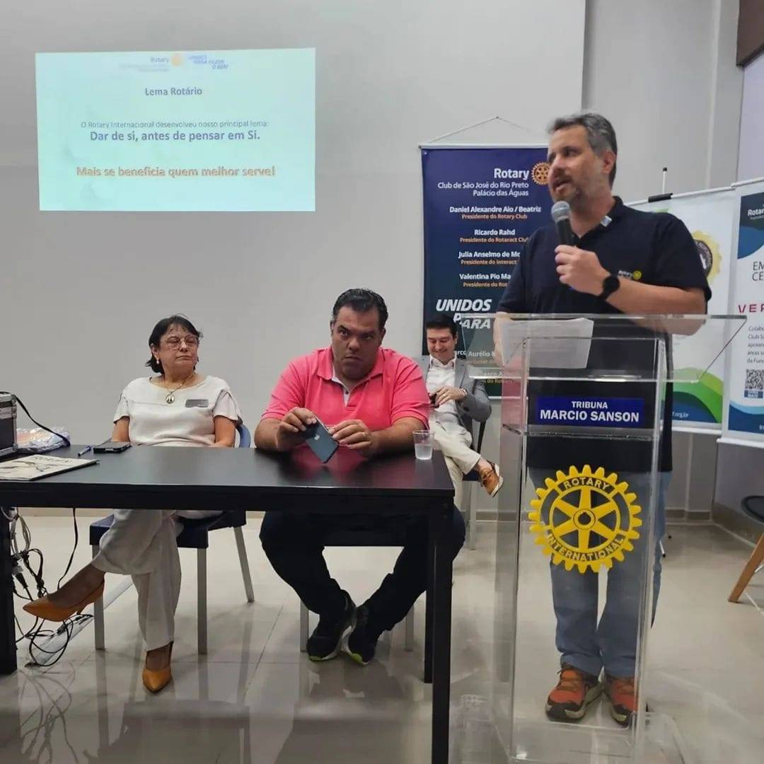 Rotary Club de São José do Rio Preto - Palácio das Águas realiza reunião com convidados
