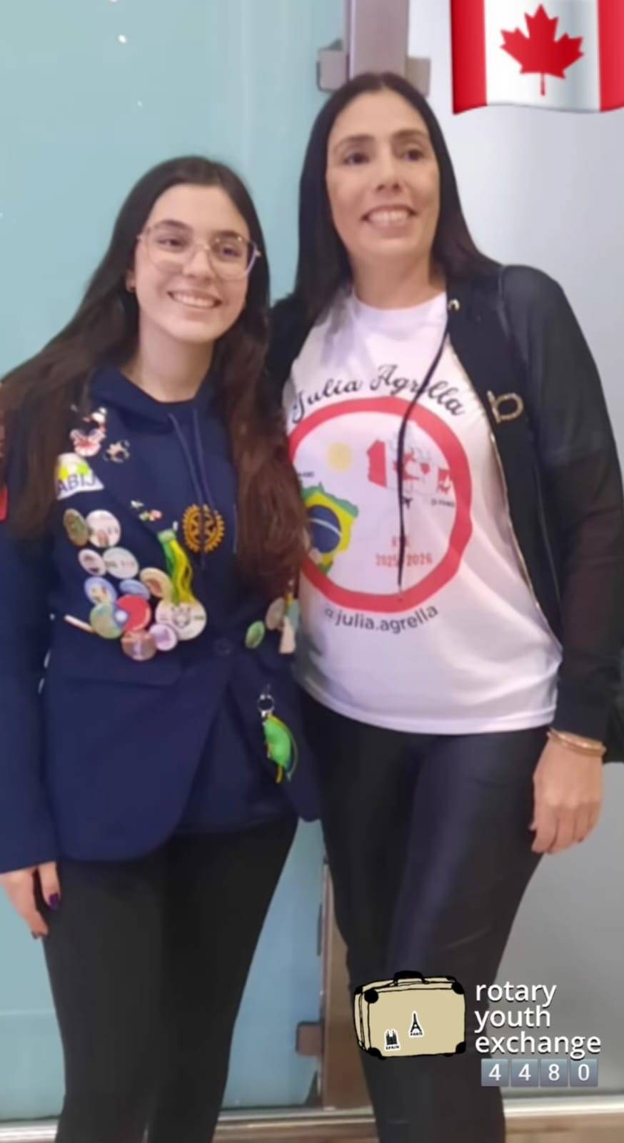 A intercambista Julia de Promissão embarca para o Candá para realizar seu intercâmbio