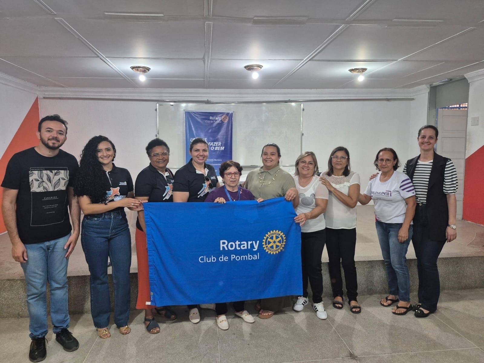 Palestra sobre "Prevenção e combate a violência doméstica e familiar". 