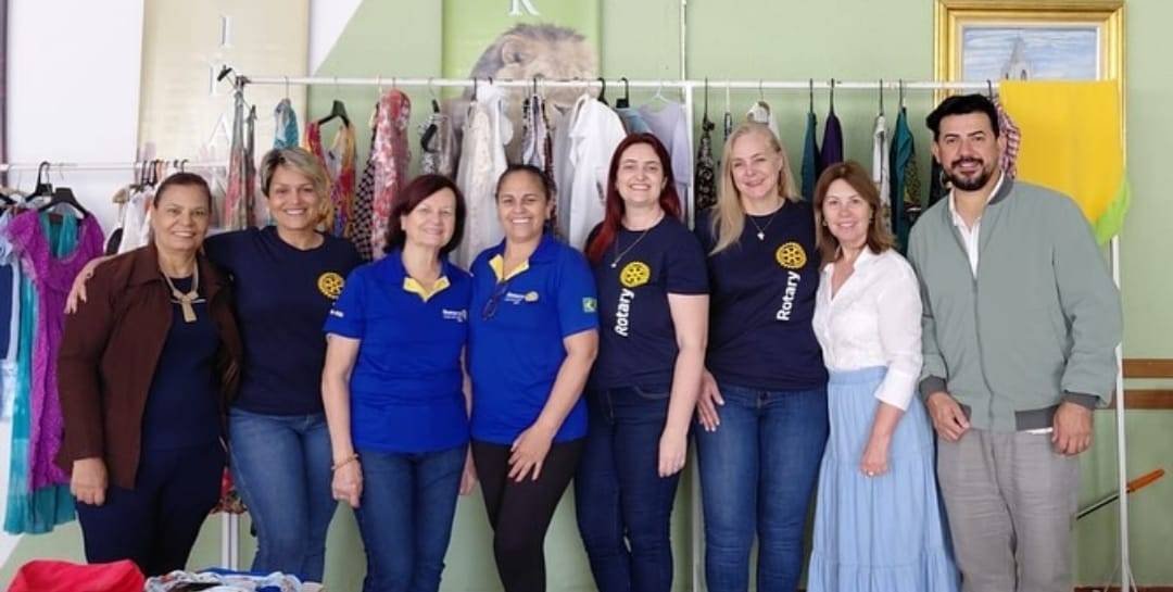 Rotary Club de Lins-Sul realiza bazar solidário com grande sucesso