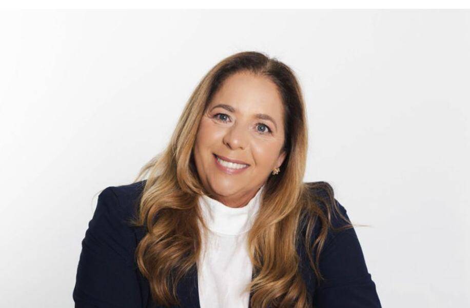 O Rotary Club de Aparecida de Goiânia manifesta, com imensa alegria e orgulho, sua homenagem à nossa estimada Companheira Eudenir de Souza Neves (Tia Dení), que tomou posse como Vice-Presidente da Ordem dos Advogados do Brasil – Subseção de Aparecida de Goiânia.