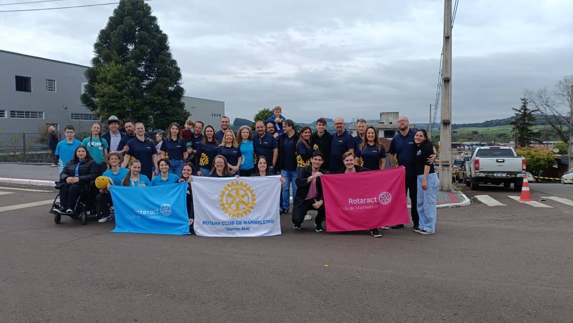 Foto oficial dos participantes do desfile de 7 de Setembro