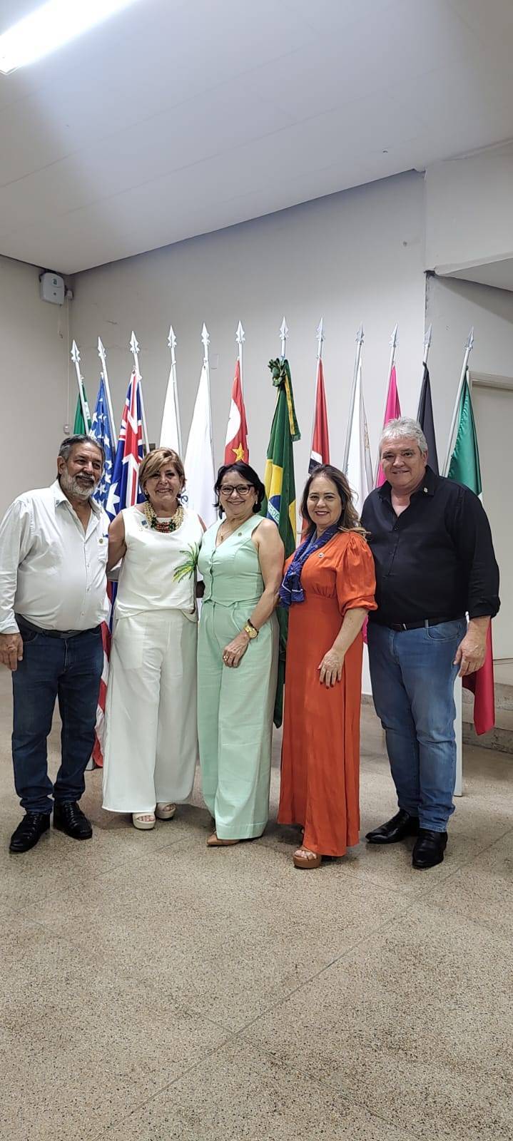 Rotary Club São José do Rio Preto - Norte, recebe convidados e o Casal Governador para uma deliciosa Paella Caipira