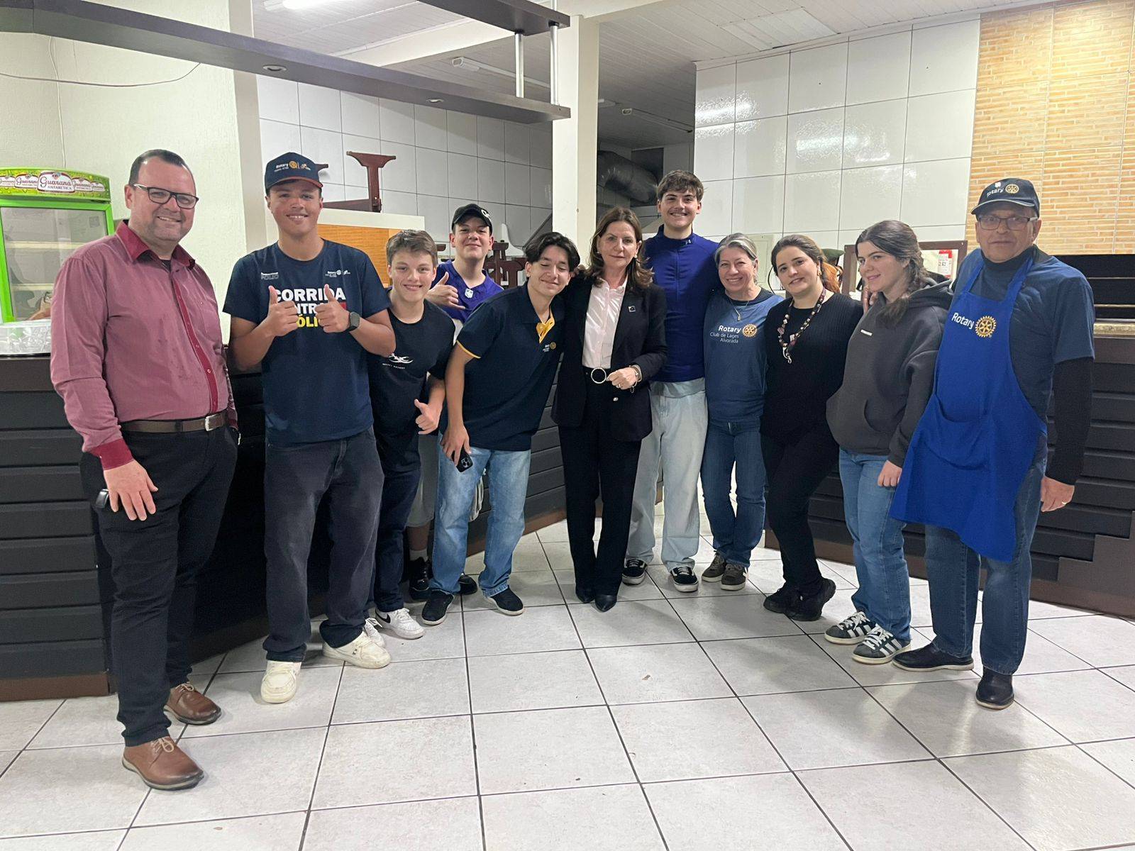 Prefeita Carmen Zanotto na Pastelada do Interact Lages