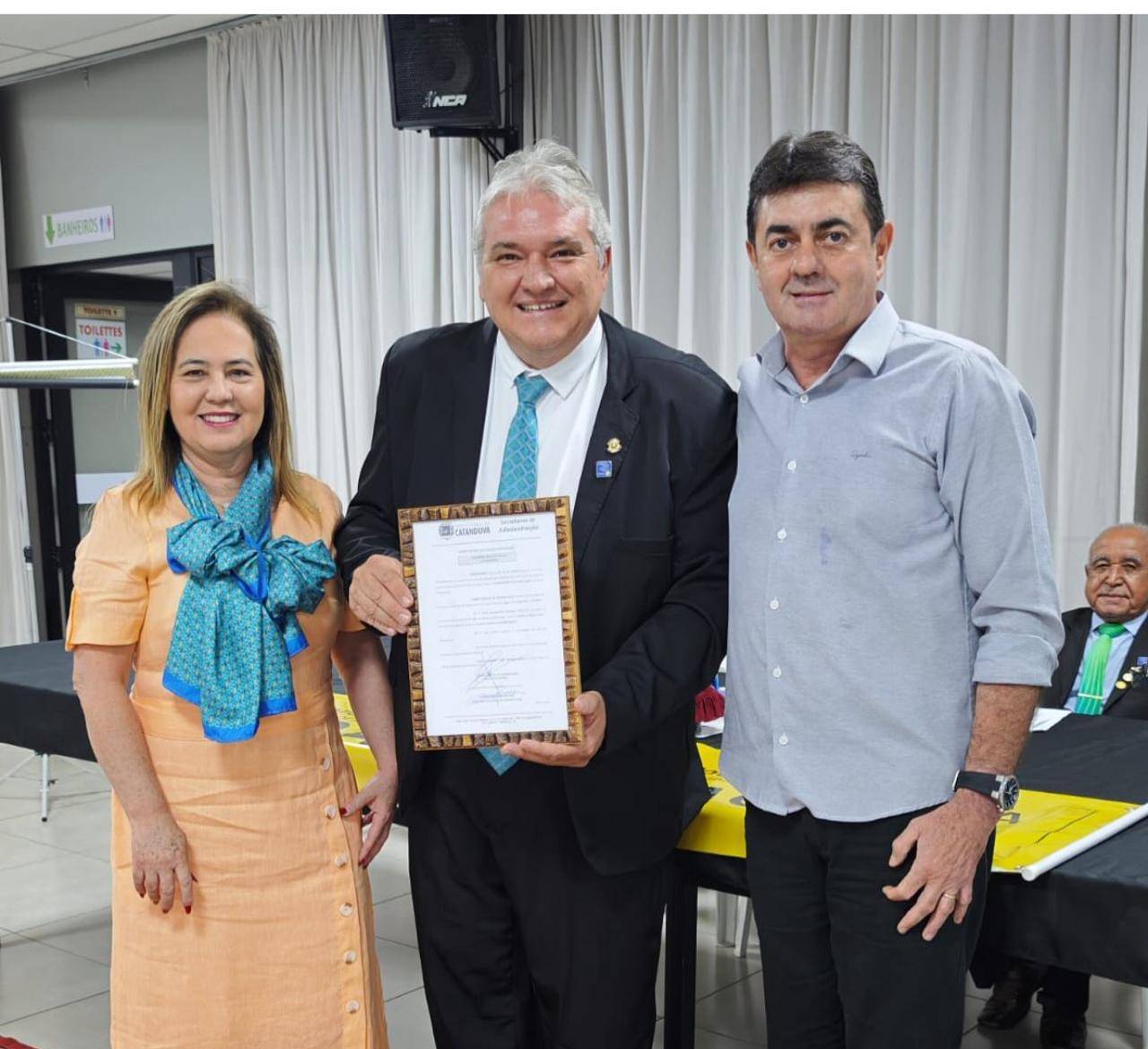 Lelo Maset Recebe Honraria em Catanduva 