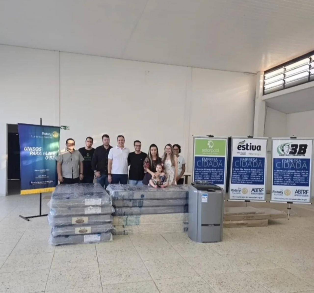 Rotary Club de Novo Horizonte  Faz Doção Para Tenshuva Casa Lar