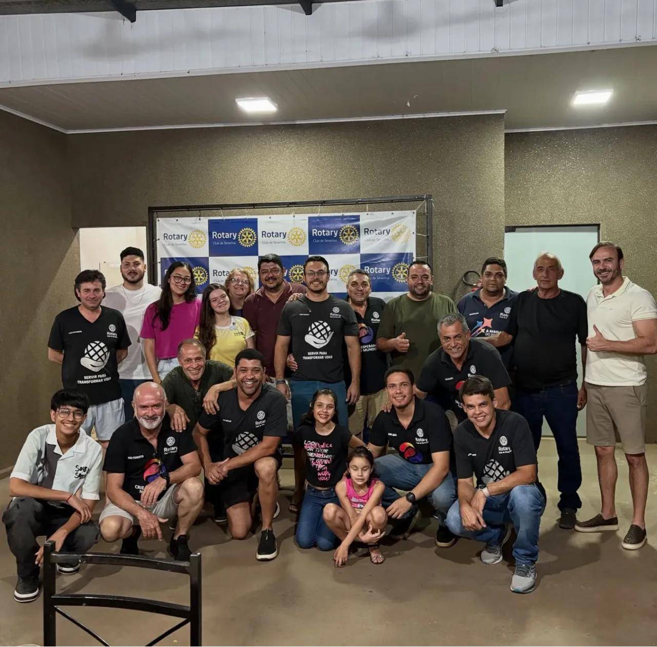 GA Fabiana Gonçalves Visita Clubes de Rotary Levando Cultura de companheirismo Amizade e propósito