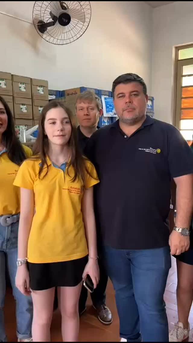 Rotary Kids Arrecada 1.400 Litros de Leite para Entidade São Judas com Apoio do Rotary Club Palácio das Águas