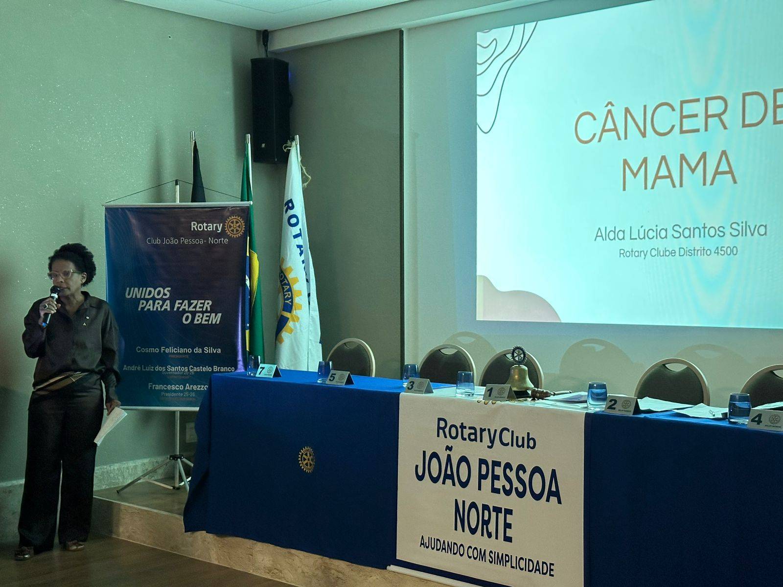 Dra. Alda Lúcia companheira do RC JP Norte fala no mes do outubro rosa