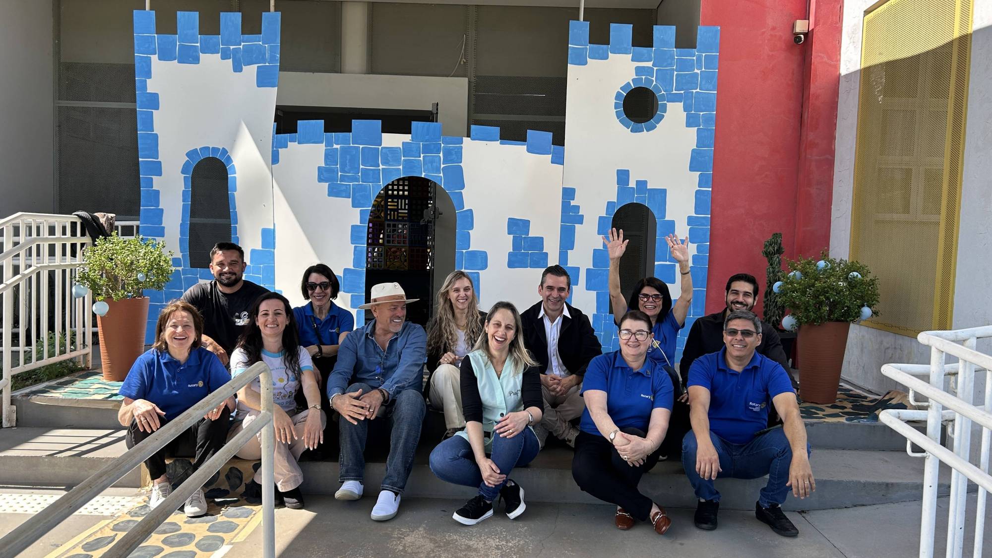 Companheiros Rotarianos e equipe do CMEI Cantinho do Céu