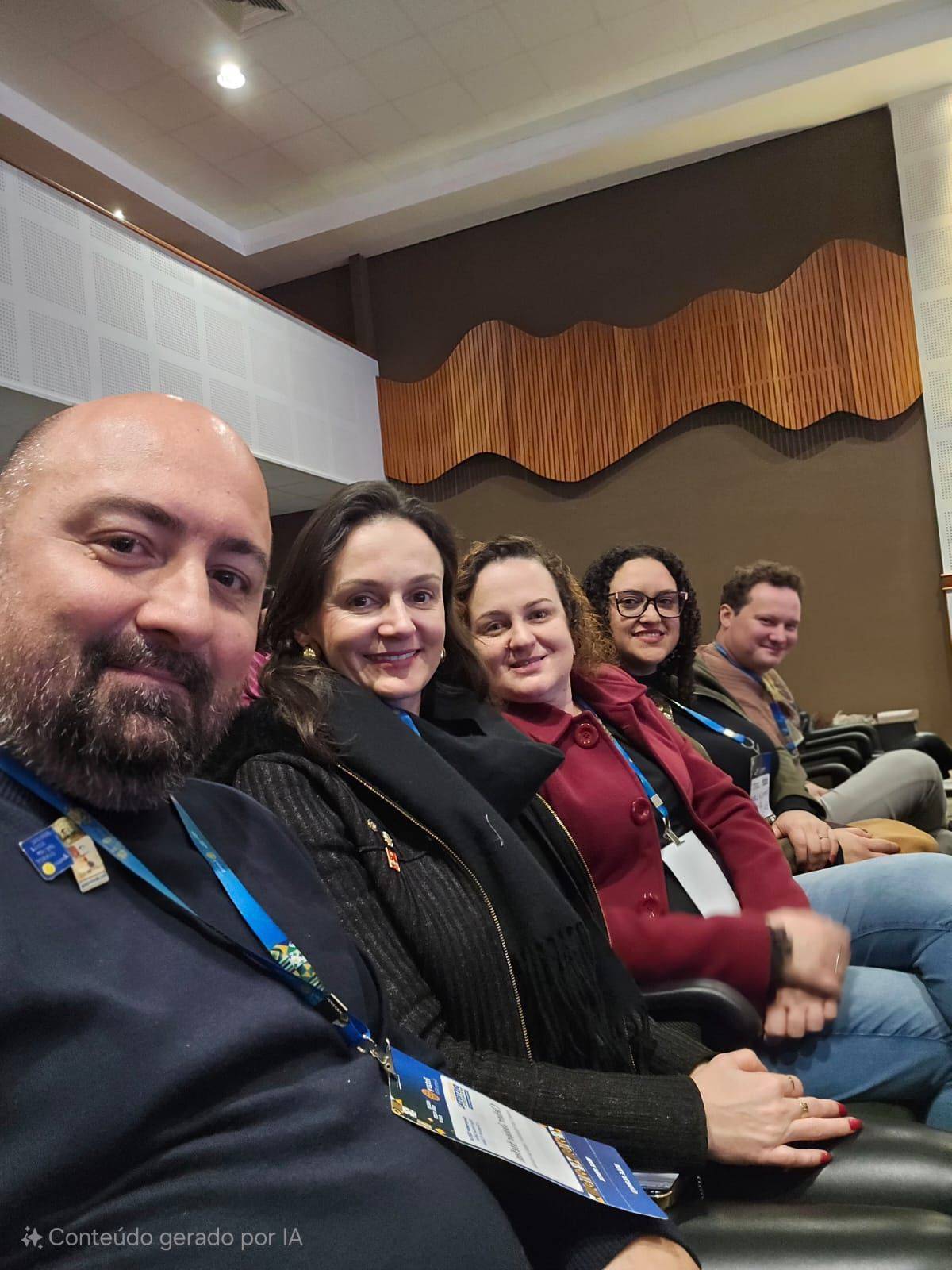 Participantes do evento: Cleber, Cleidiane, Marizelda, Patricia e Claudionei. 