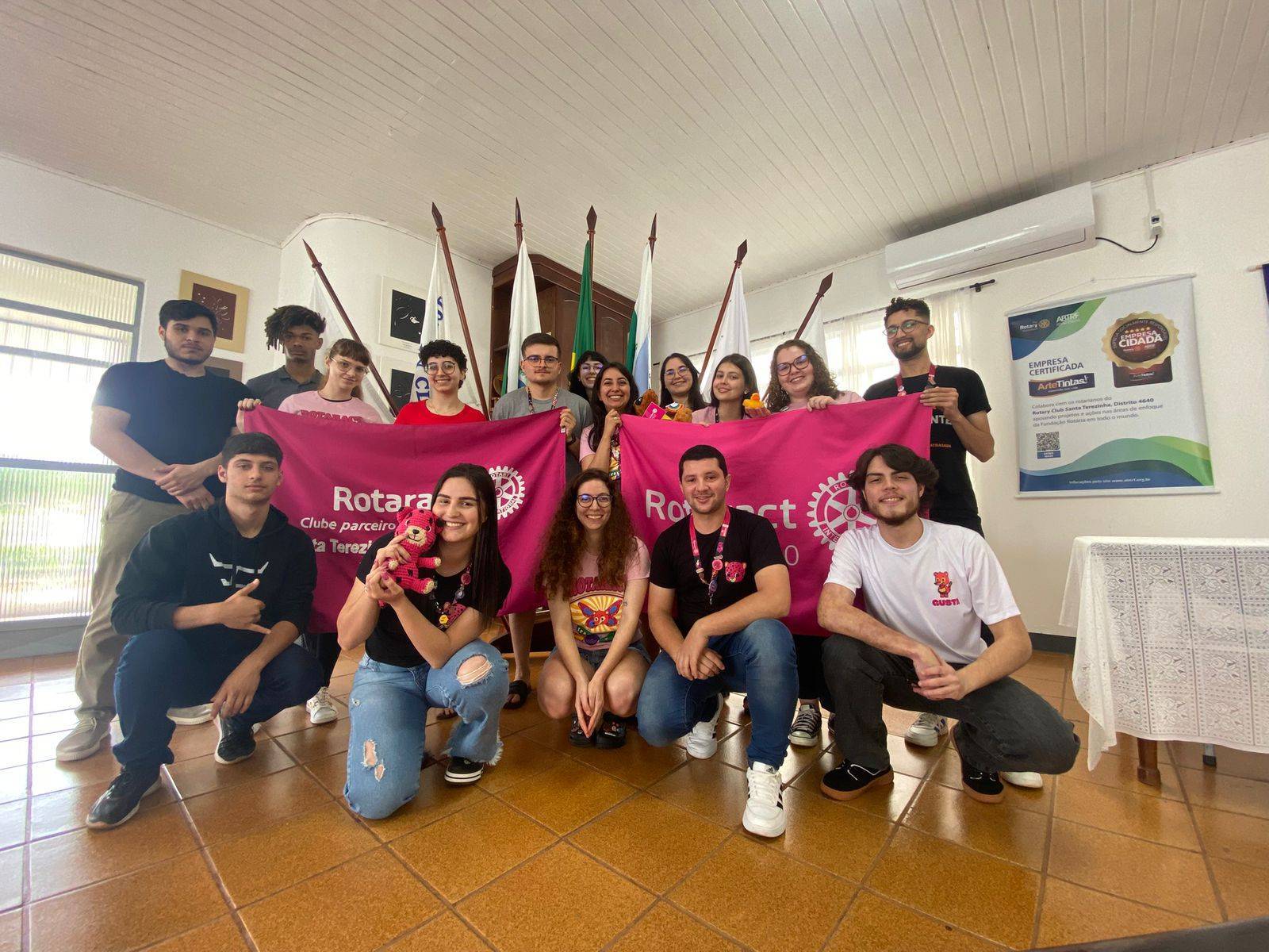 7ª Reunião Ordinária do RTC de STI: Uma manhã produtiva com a visita da RDR Mônica Carneiro, trazendo boas ideias e dinâmicas.