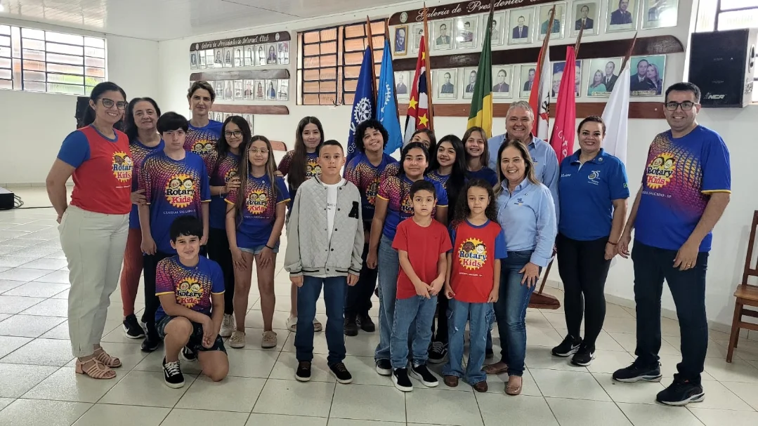 Rotary Kids de General Salgado recebe visita do casal governador e doa colchões à Santa Casa