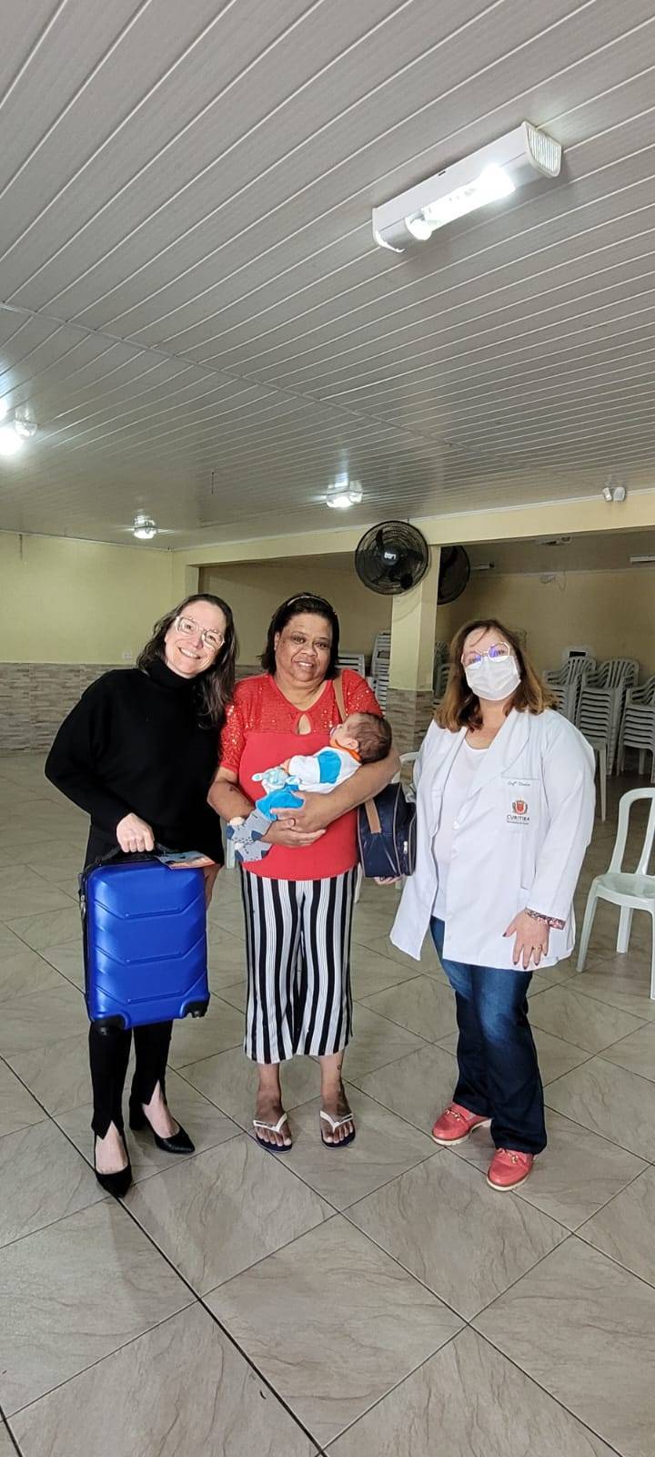 Mais uma entrega de 5 kits do Projeto Rotary Baby 