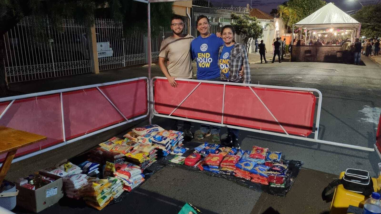 Feira Julina - Cobar Doação 200 kg de alimentos