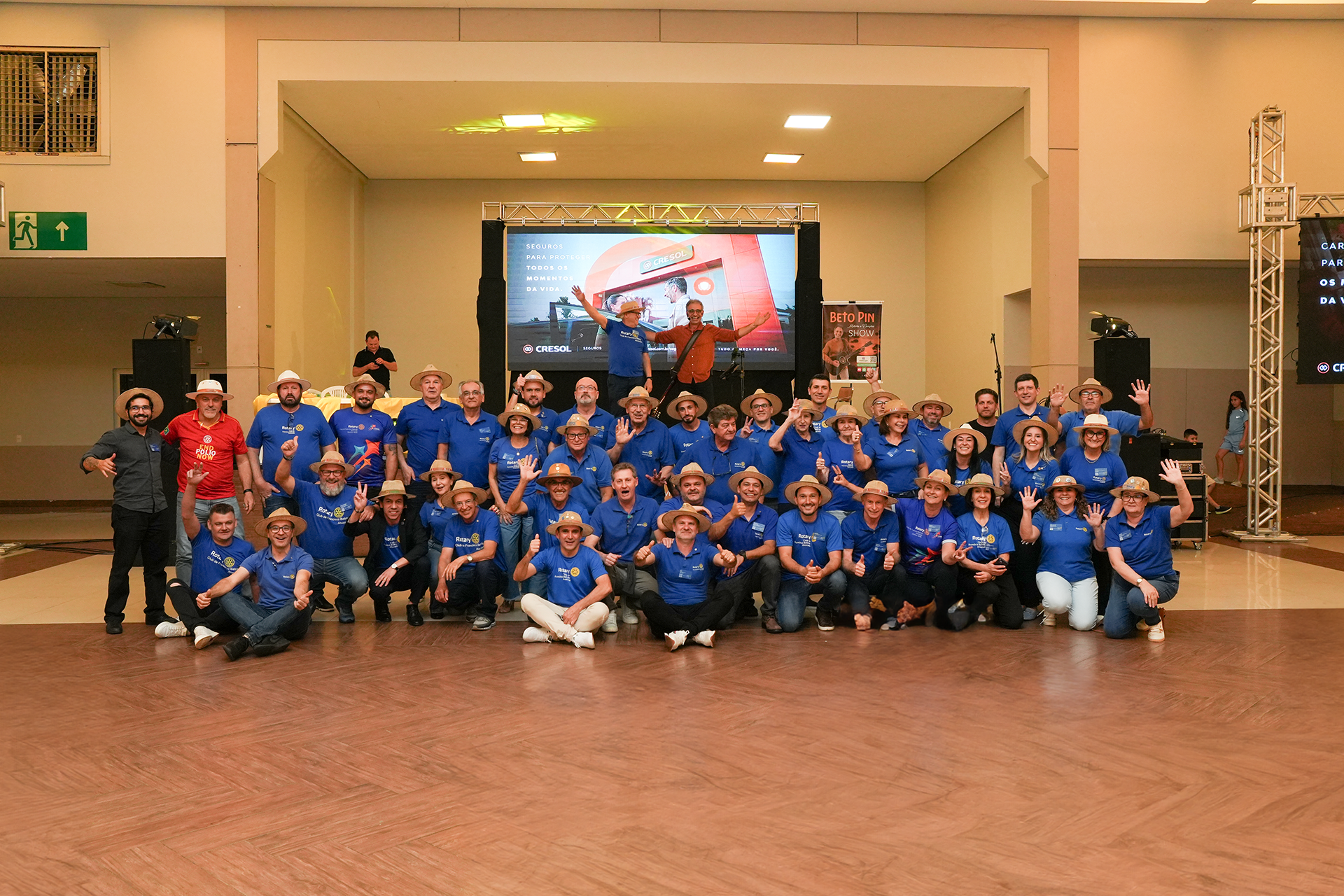O tradicional Jantar Premiado do Rotary Club Francisco Beltrão Alvorada foi um verdadeiro sucesso! Realizado neste fim de semana, o evento reuniu cerca de 1.400 pessoas em uma noite de confraternização, solidariedade e muita sorte.