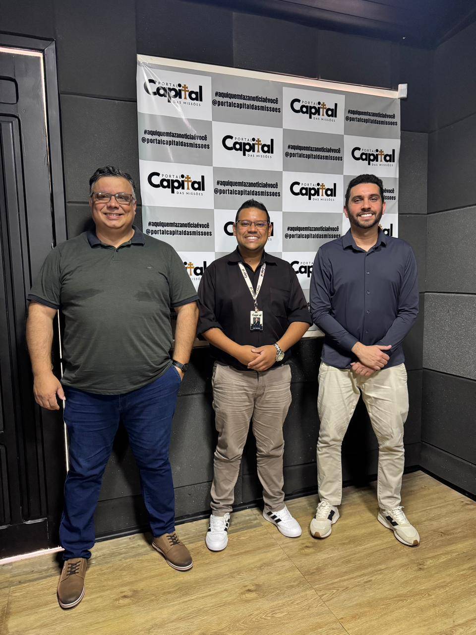 Secretário Claudio Cunha, comunicador Leo Santos ao centro e Felipe Fontana nosso Vice-presidente