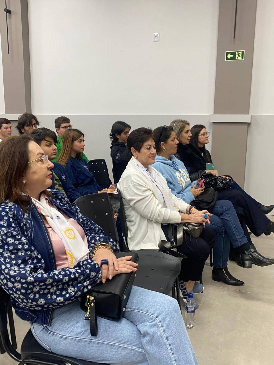 Companheiras do Rotary Club de Santo Ângelo Cruz de Lorena 