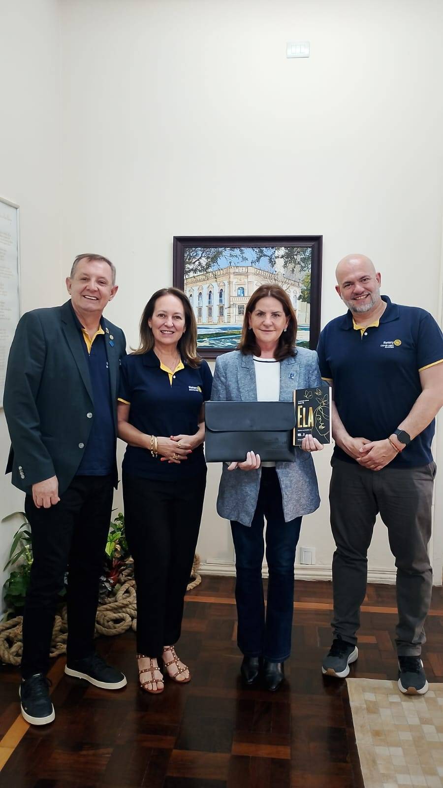 Governador Daltoé e sua esposa Silvana, visitando a Prefeita Carmen Zanotto com o Presidente Fábio