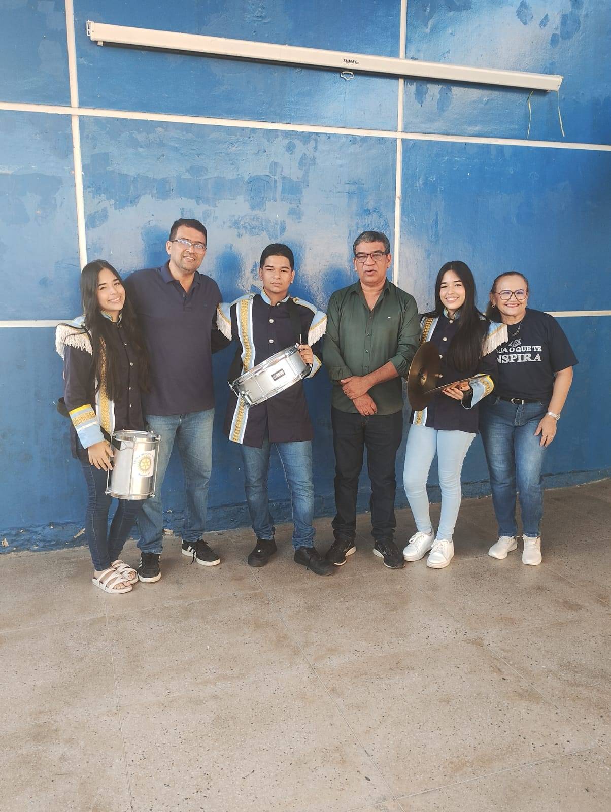 Entrega de fardamento para a Fanfarra da Escola Municipal Rotary de Mossoró