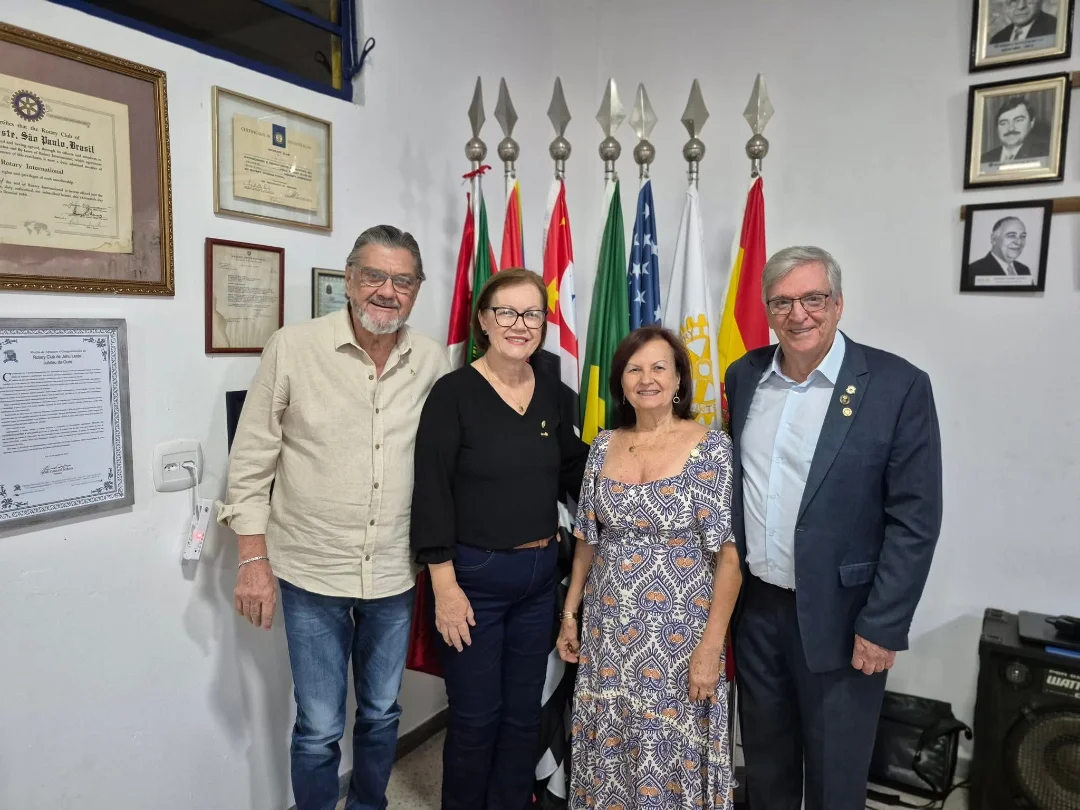 Governador Israel Alfonso ministra palestra ao Rotary Club de Jahu Leste sobre os desafios de ser voluntário em Rotary