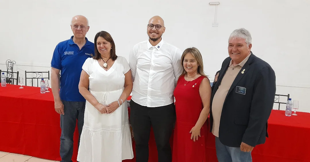 Governador Lelo Maset e Presidente Eleito do Rotary International Instalam o Rotaract Club de Votuporanga