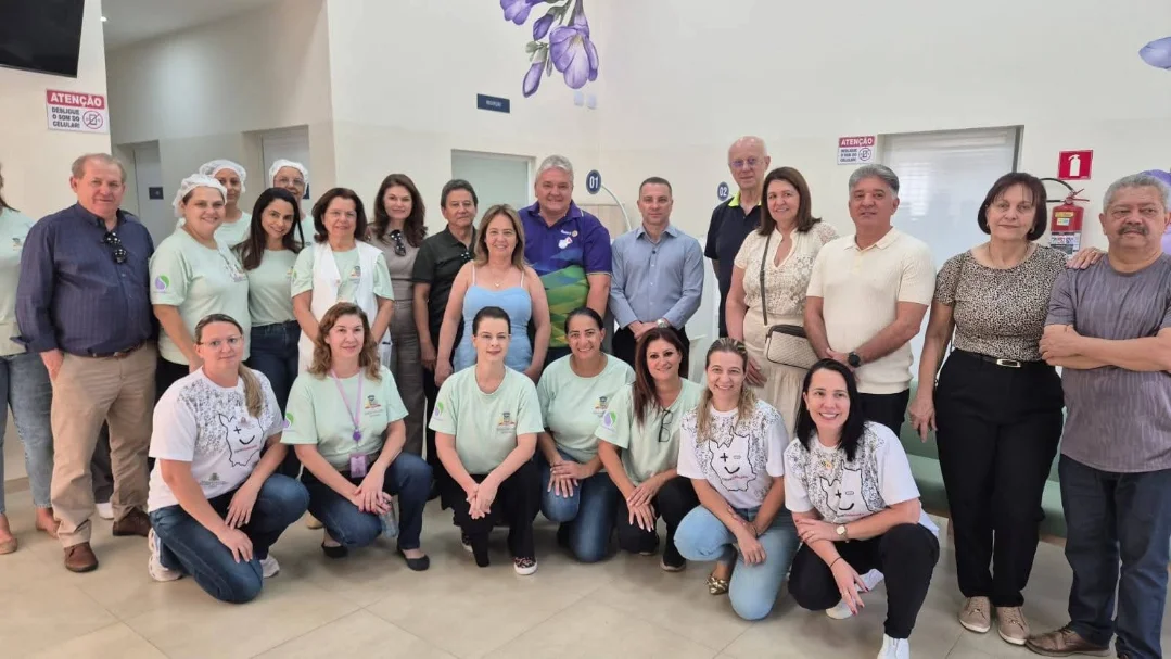 Presidente Eleito do Rotary International Visita Banco de Leite Humano Apoiado por Projeto da Fundação Rotária