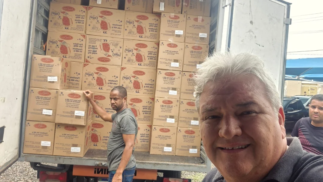 Governador Lelo Maset reforça empenho no projeto dos panetones do Distrito 4480