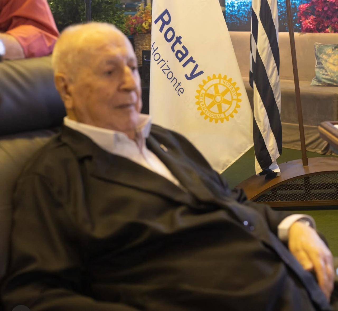 Senhor Namann Eid Celebra 100 anos de vida e 67 anos servindo  Rotary 