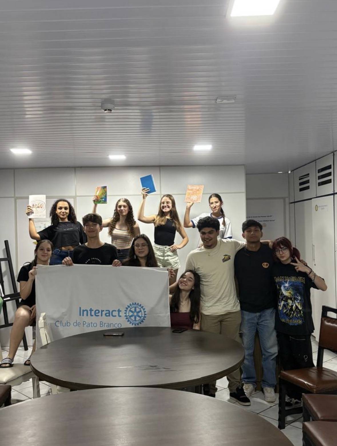 No dia 02 de dezembro de 2025, aconteceu a décima sexta reunião ordinária do Interact Club de Pato Branco da gestão 2025/2026. Durante o encontro, foi realizado planejamento de futuros projetos e uma dinâmica para a integração do clube.