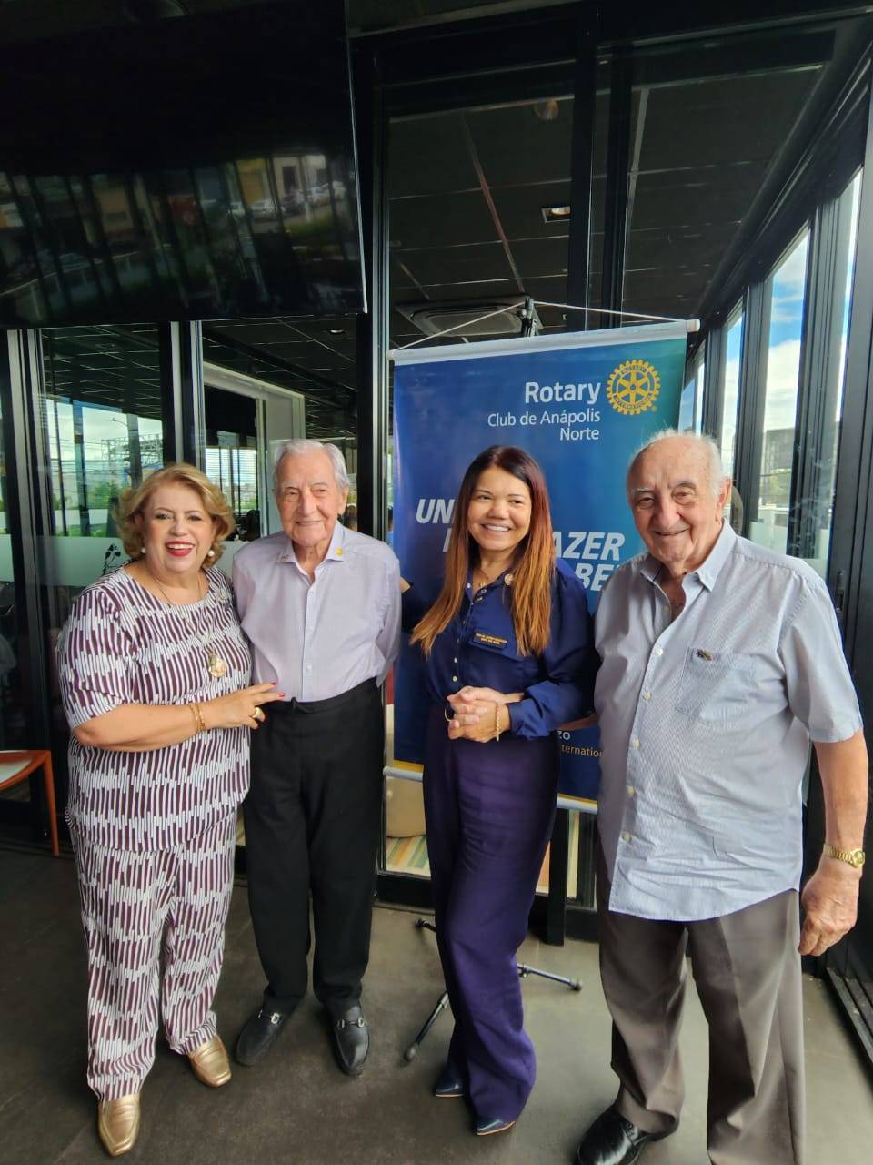 Sócios Fundadores Bill Fanstone e Helder Simões junto com as companheiras Maribel e a Governadora Dina Machado