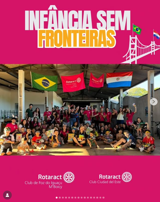 ✨ Infância Sem Fronteiras ✨  Em parceria com o Rotaract Club de Ciudad del Este, realizamos a primeira edição do nosso projeto em comemoração ao Dia das Crianças, em Foz do Iguaçu. 💛  Foi um dia cheio de brincadeiras, gincanas, apresentações culturais do Paraguai e também um momento de conscientização sobre o meio ambiente, com a produção de petecas feitas a partir de sacolas plásticas recicladas. 🌱✨  Agradecemos a todos que contribuíram com doações e tornaram esse dia tão especial. 💖 Cada gesto de solidariedade faz a diferença!  E pode esperar… porque vem mais por aí! 💛