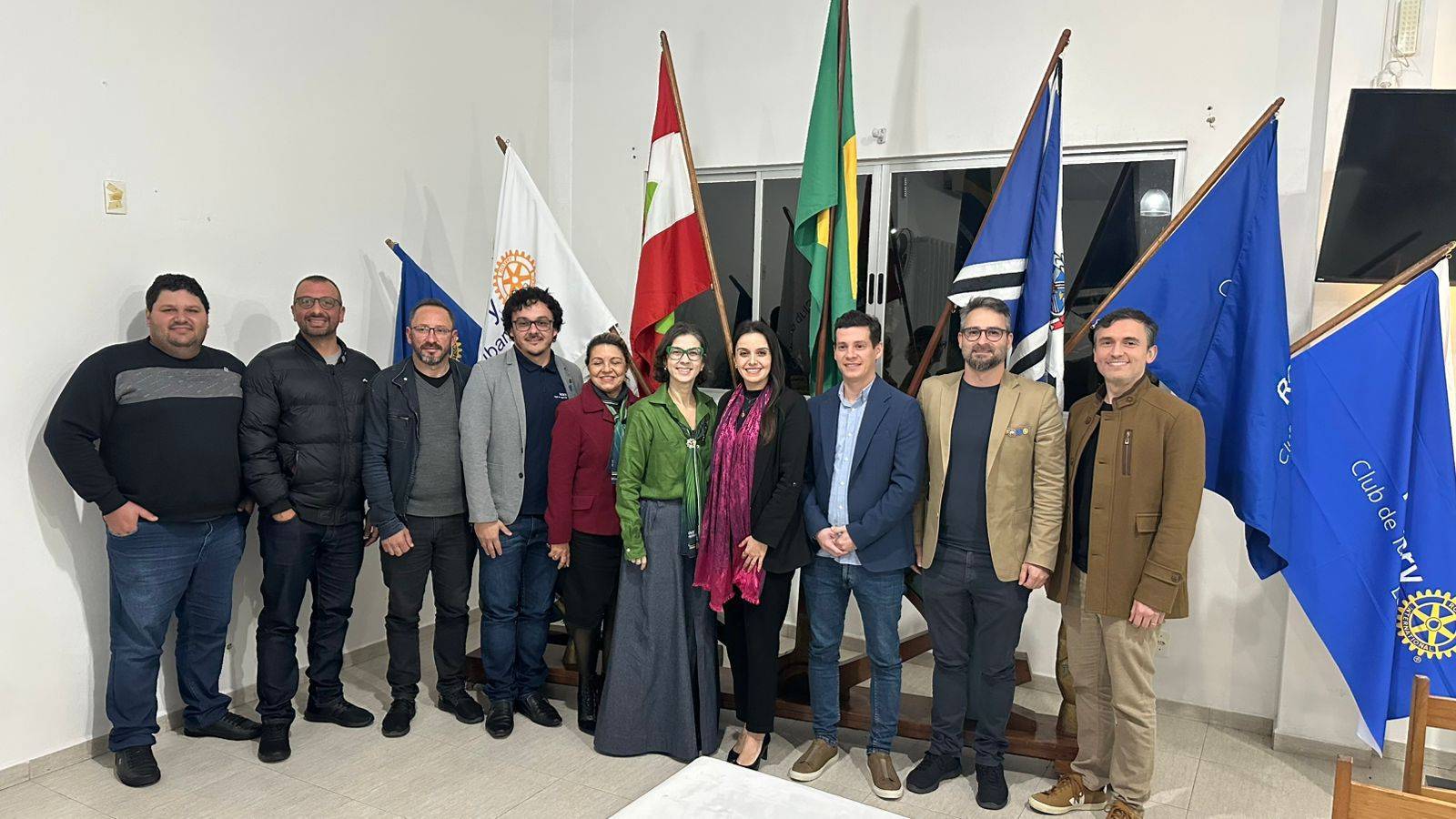 ROTARY CLUB DE TUBARÃO LUZ - REUNIÃO INTERCLUBES EM TUBARÃO - COM PALESTRA FABI PANGRACIO