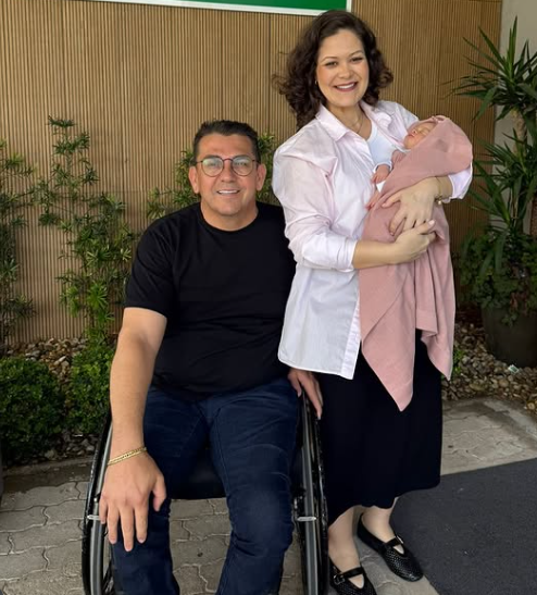 ROTARY CLUB DE TUBARÃO LUZ - NASCE NETA DA COMPANHEIRA ROSANGELA 