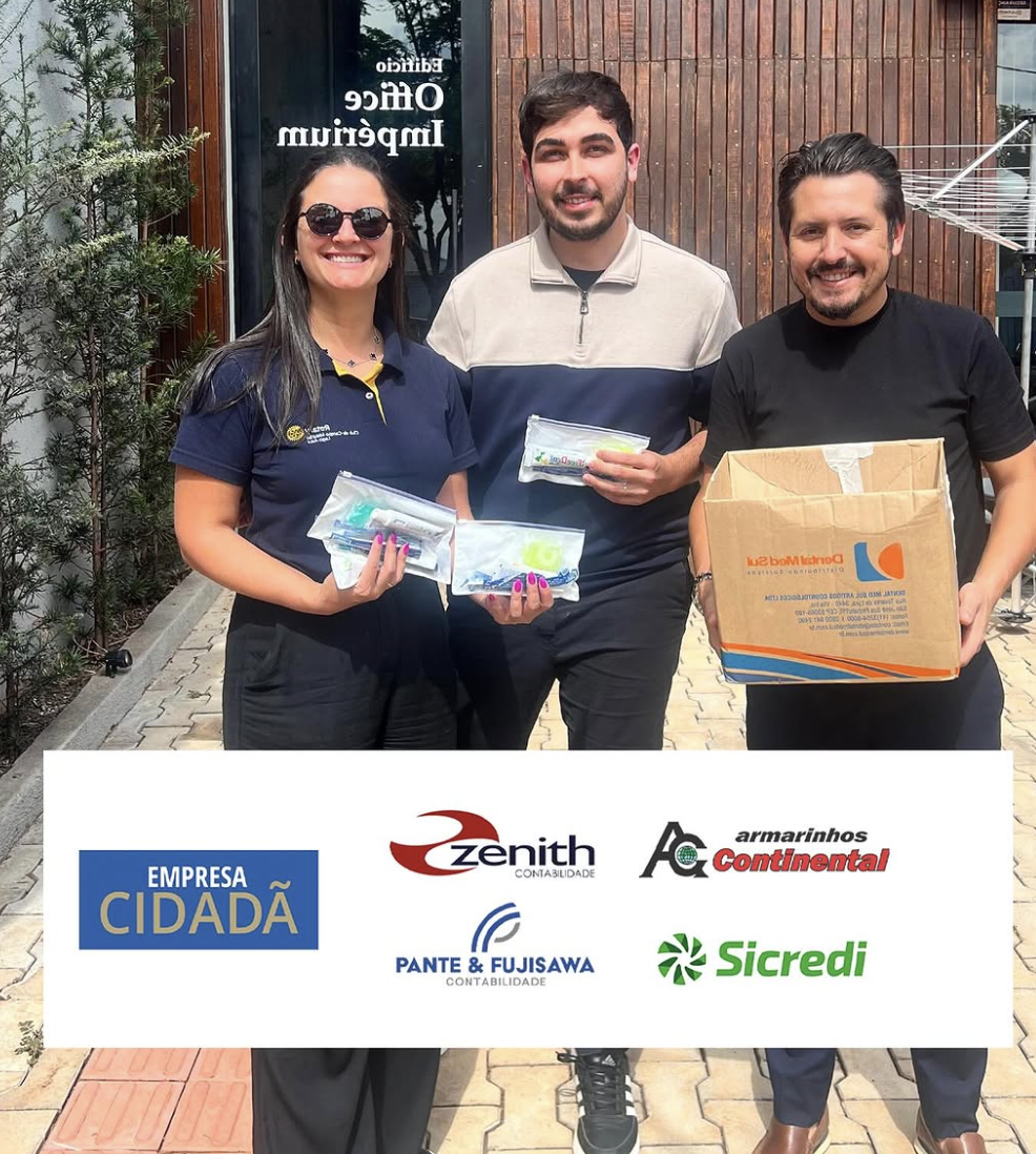 Participamos de mais um projeto social em uma comunidade indígena localizada em Campo Mourão, conduzido pelo @gabrielboniol em parceria com o Centro Universitário Integrado.  O objetivo dessa iniciativa é levar uma equipe multidisciplinar até a aldeia, realizando ações voltadas à melhoria das condições de vida da comunidade, abrangendo áreas como saúde, direitos, agronomia, entre outras.  Uma das ações previstas é o cuidado com a saúde bucal dos indígenas. Para contribuir, nosso clube realizou a doação de 25 kits de higiene bucal, contendo escova de dente, pasta e fio dental, que serão entregues durante os atendimentos.  Um gesto simples que reforça nosso compromisso em servir e transformar vidas.