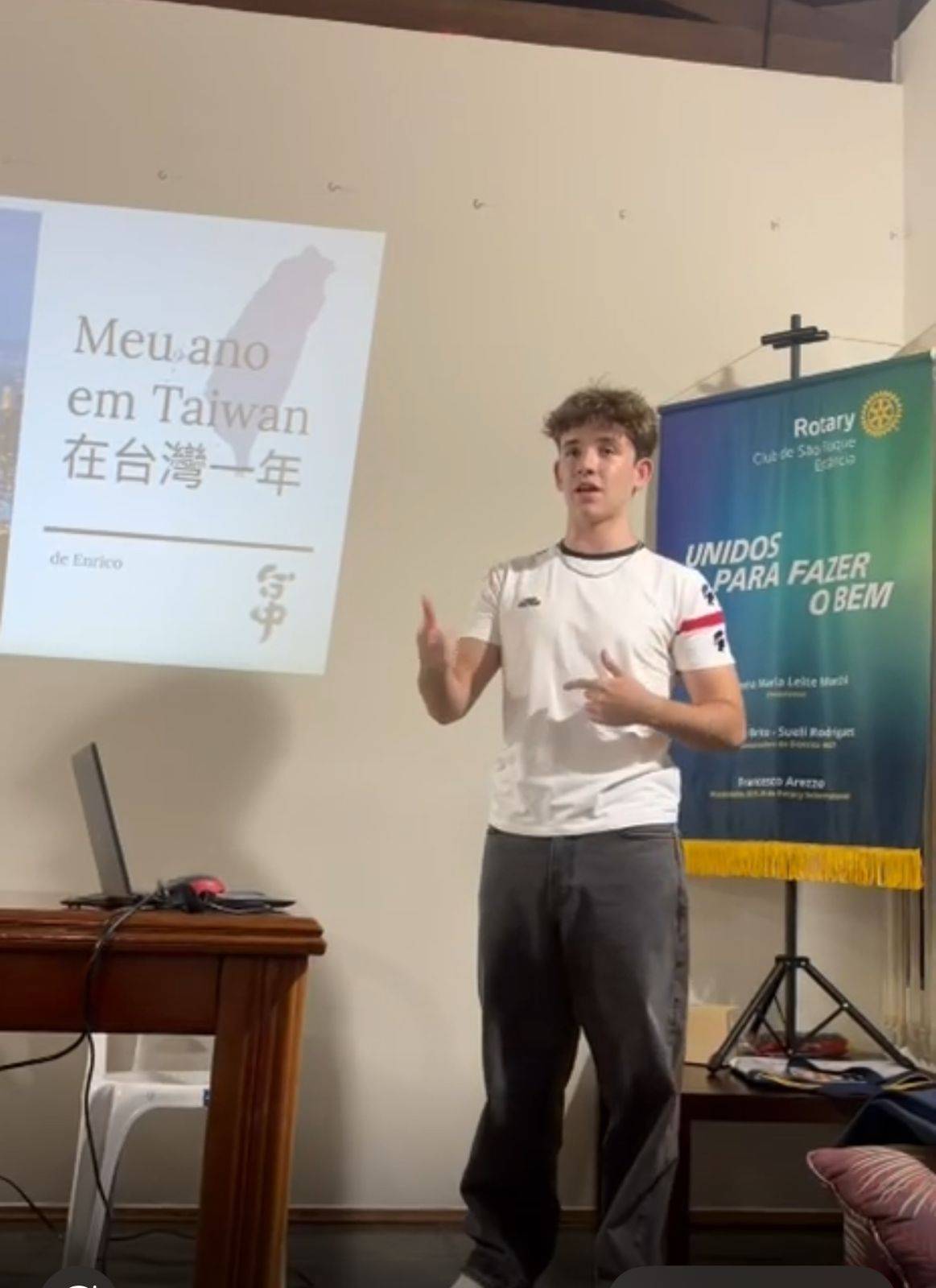 Apresentação de Intercambistas - PIJ